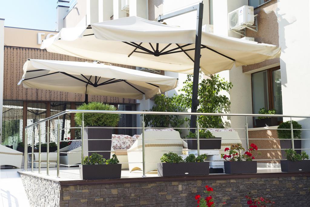 Grand Sport Hotel Brovary Exterior photo